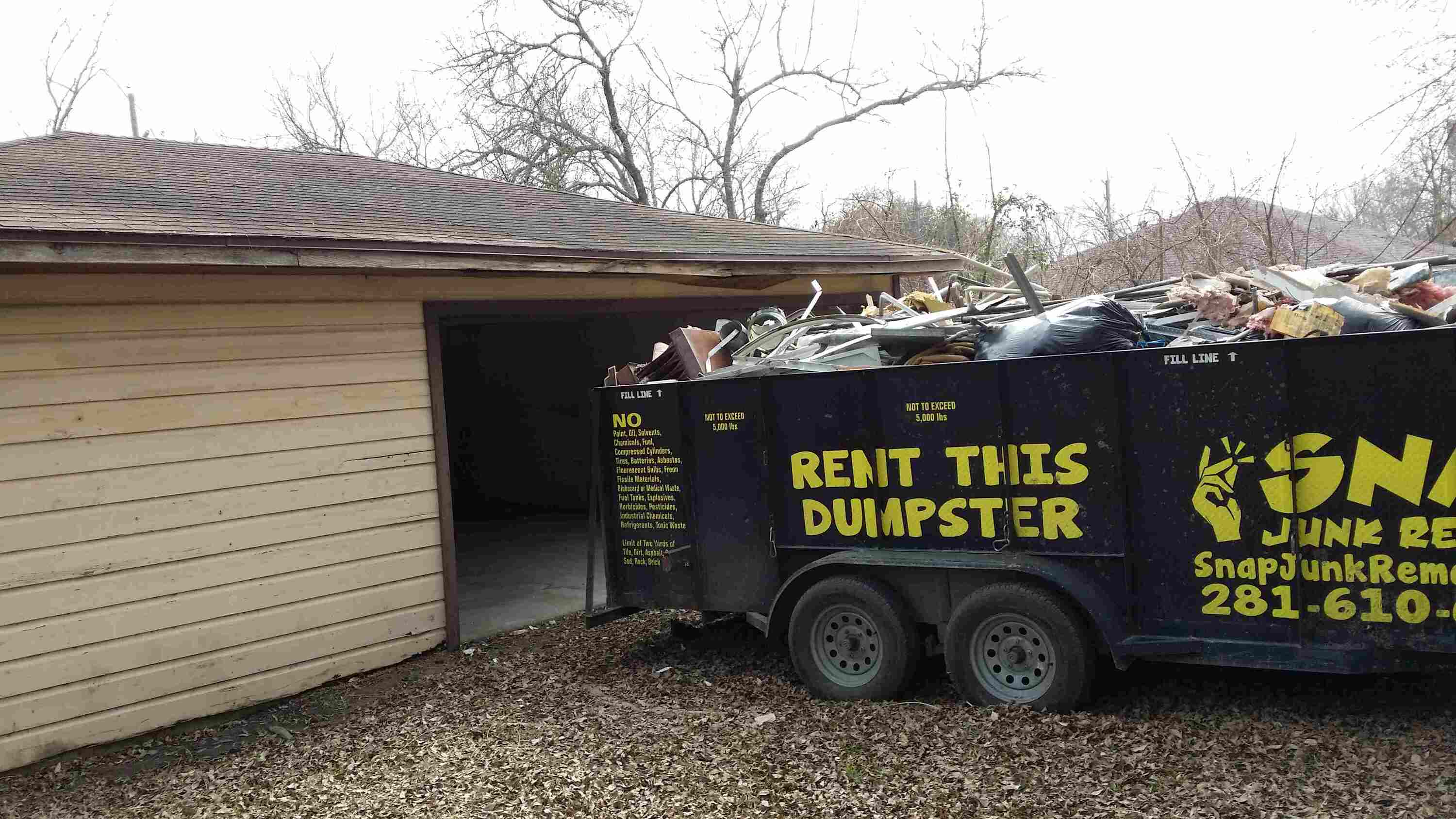 How much does junk and trash weigh? How much does junk and trash weigh?